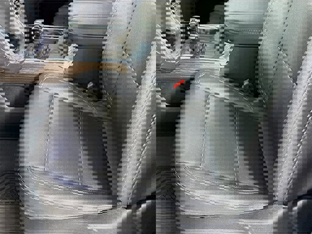 Certified 2023 Chevrolet Silverado 1500 RST image 15