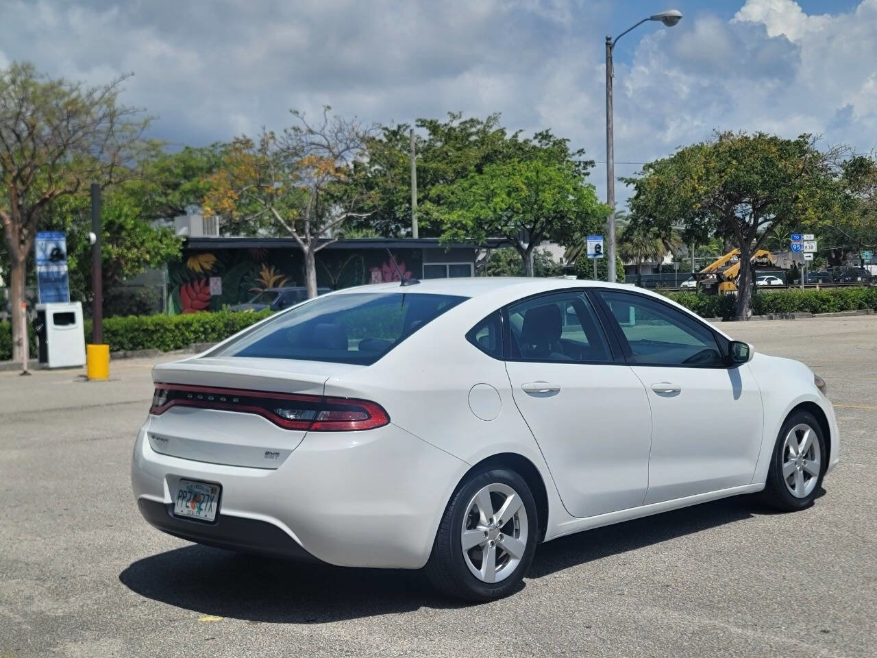 Used 2015 Dodge Dart SXT FWD image 6