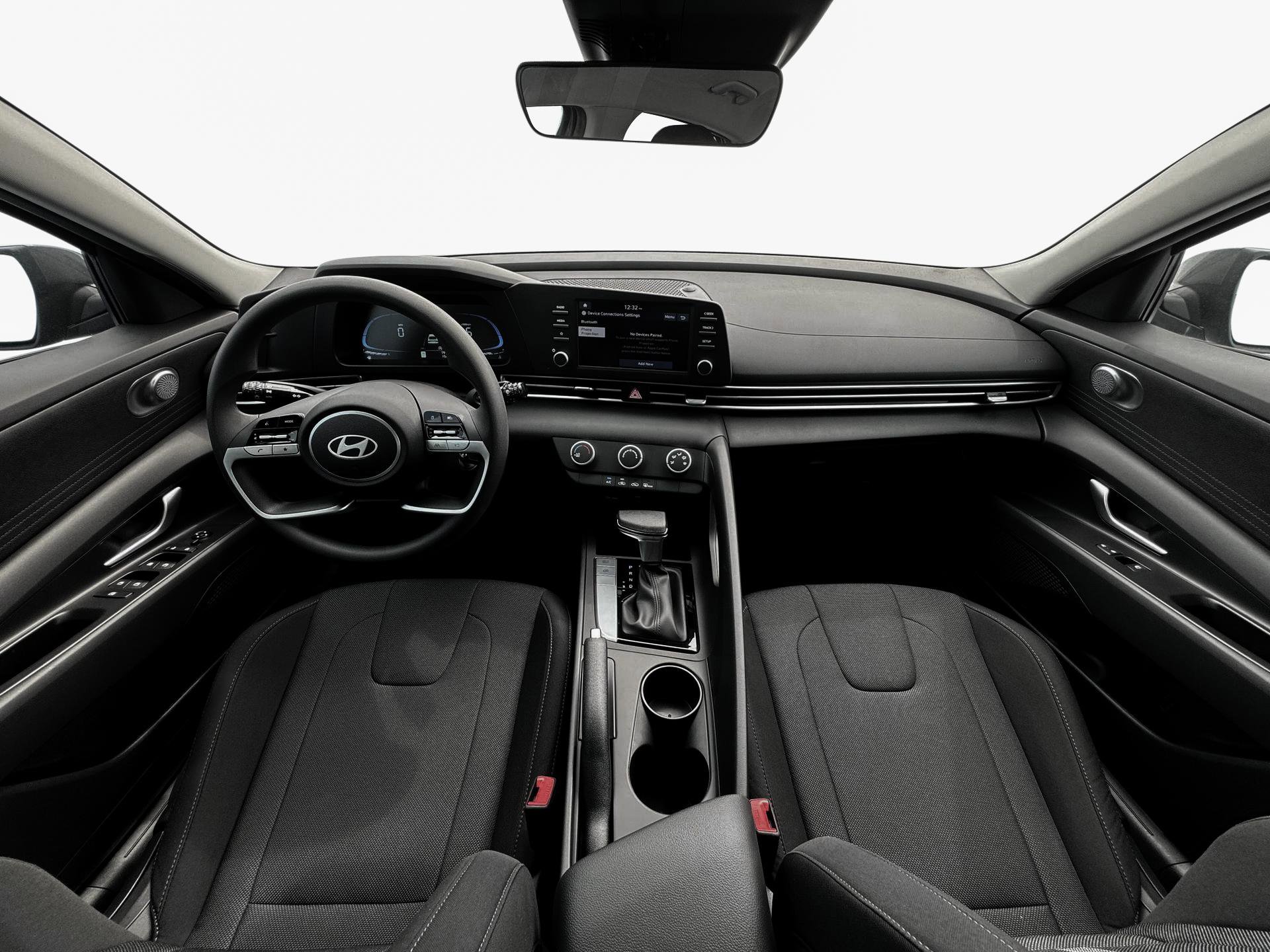 New 2025 Hyundai Elantra SE image 13