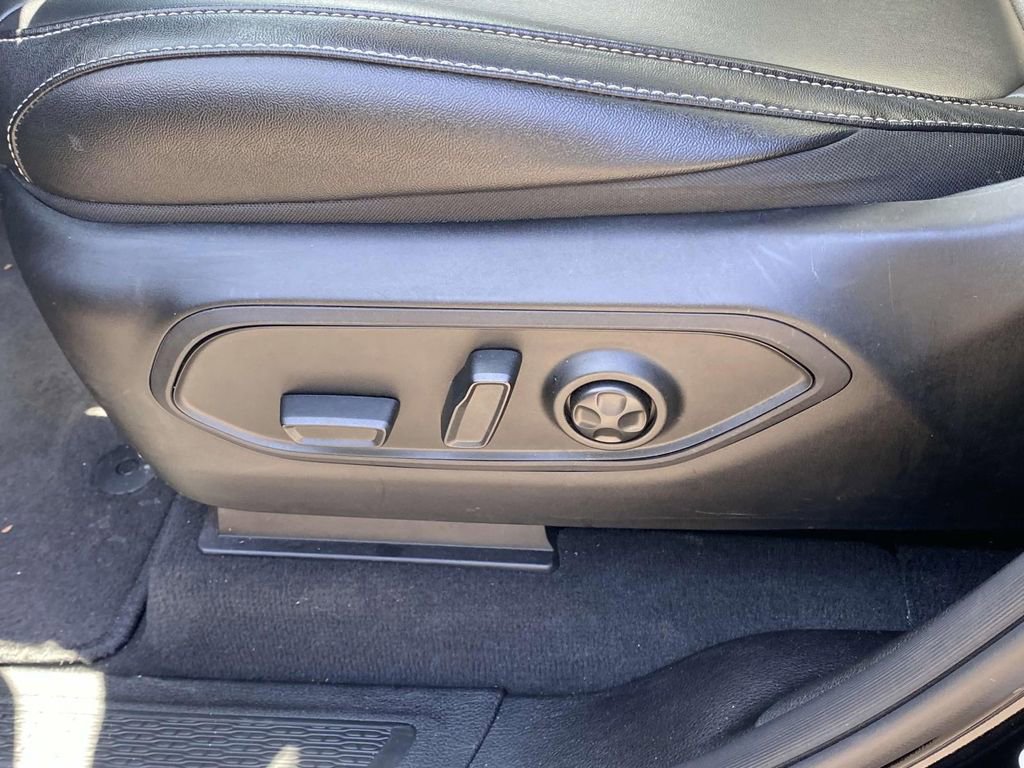 Used 2024 Jeep Grand Cherokee Limited 4xe image 14