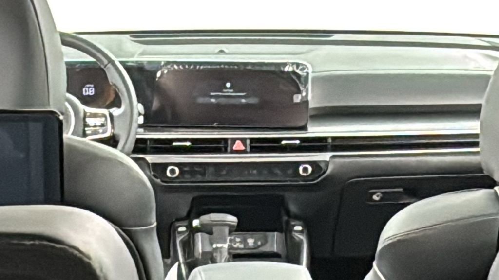 New 2025 Kia Sorento EX w/ Panoramic Sunroof Package image 18