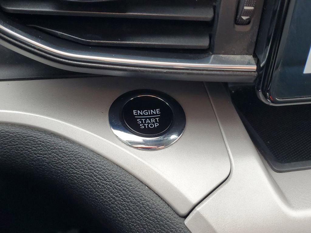 Certified 2023 Ford Explorer XLT w/ Equipment Group 202A image 24