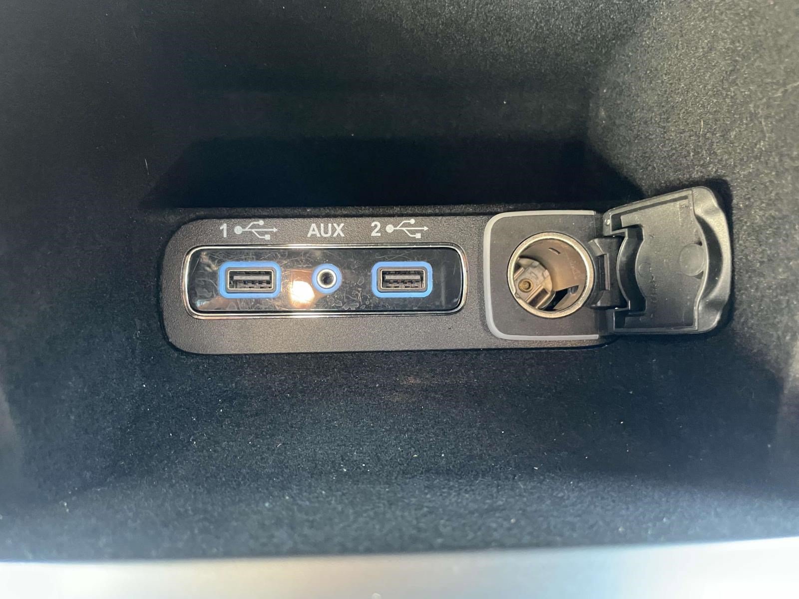 Used 2020 Jeep Grand Cherokee Limited RWD image 27