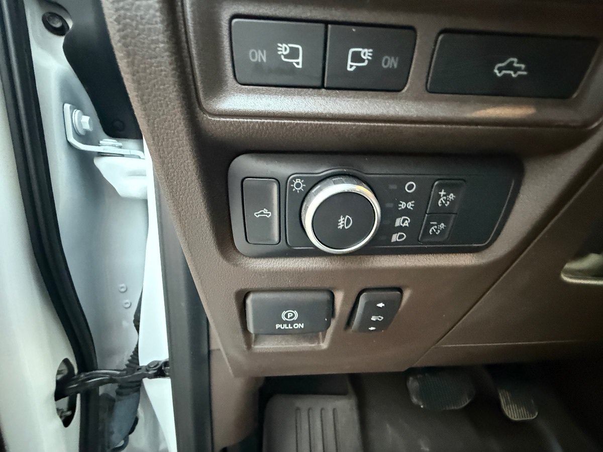 Used 2022 Ford F150 King Ranch w/ Equipment Group 601A High RWD image 25