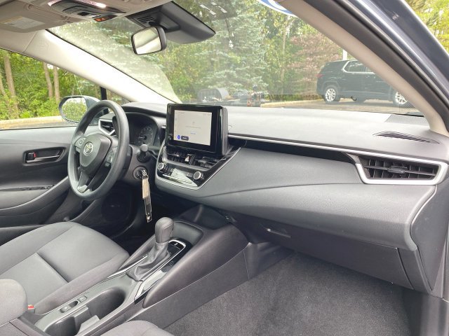 Used 2025 Toyota Corolla LE FWD image 26