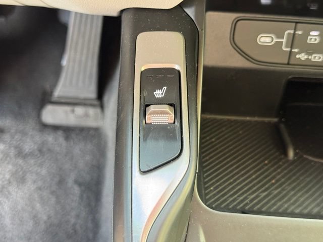 Used 2026 Kia Sorento S FWD image 53