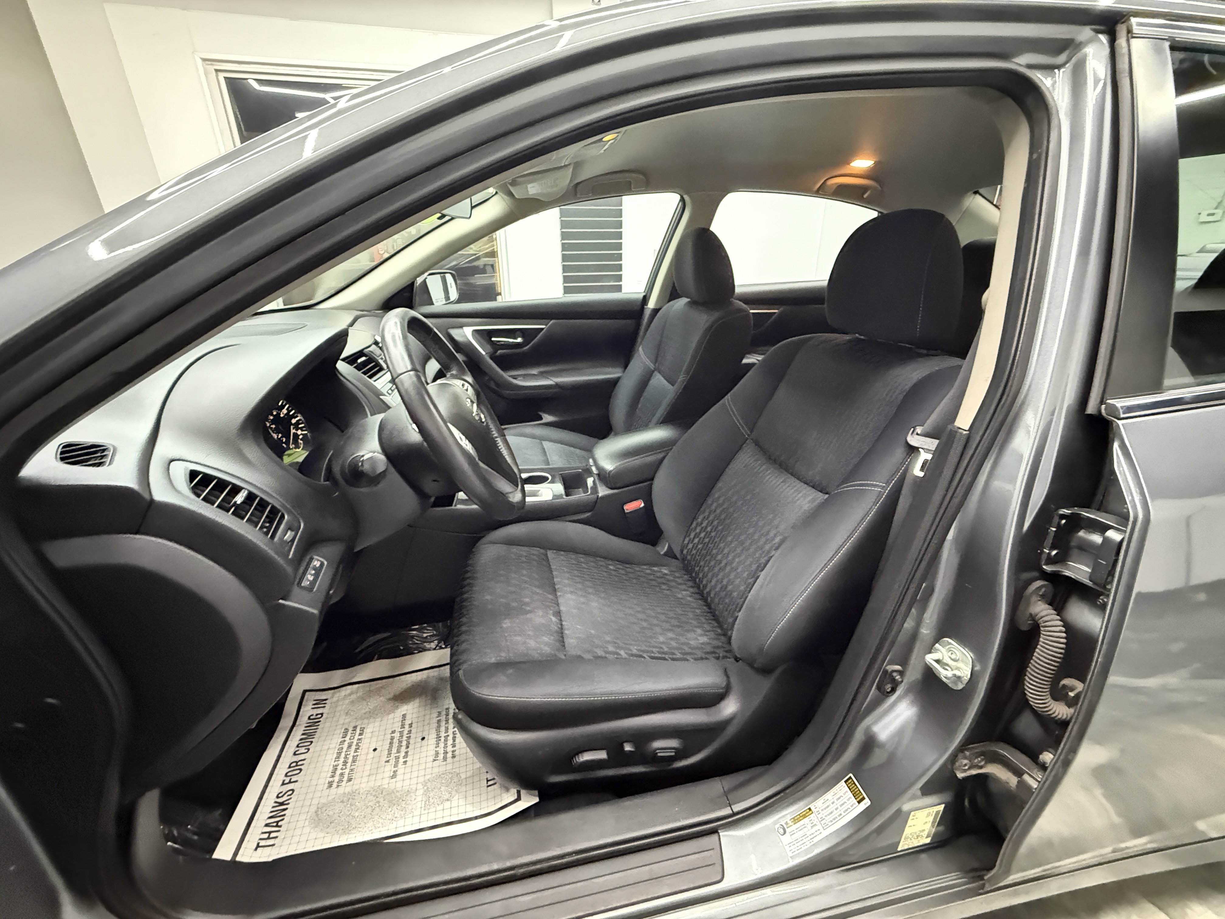 Used 2018 Nissan Altima 2.5 SV image 11