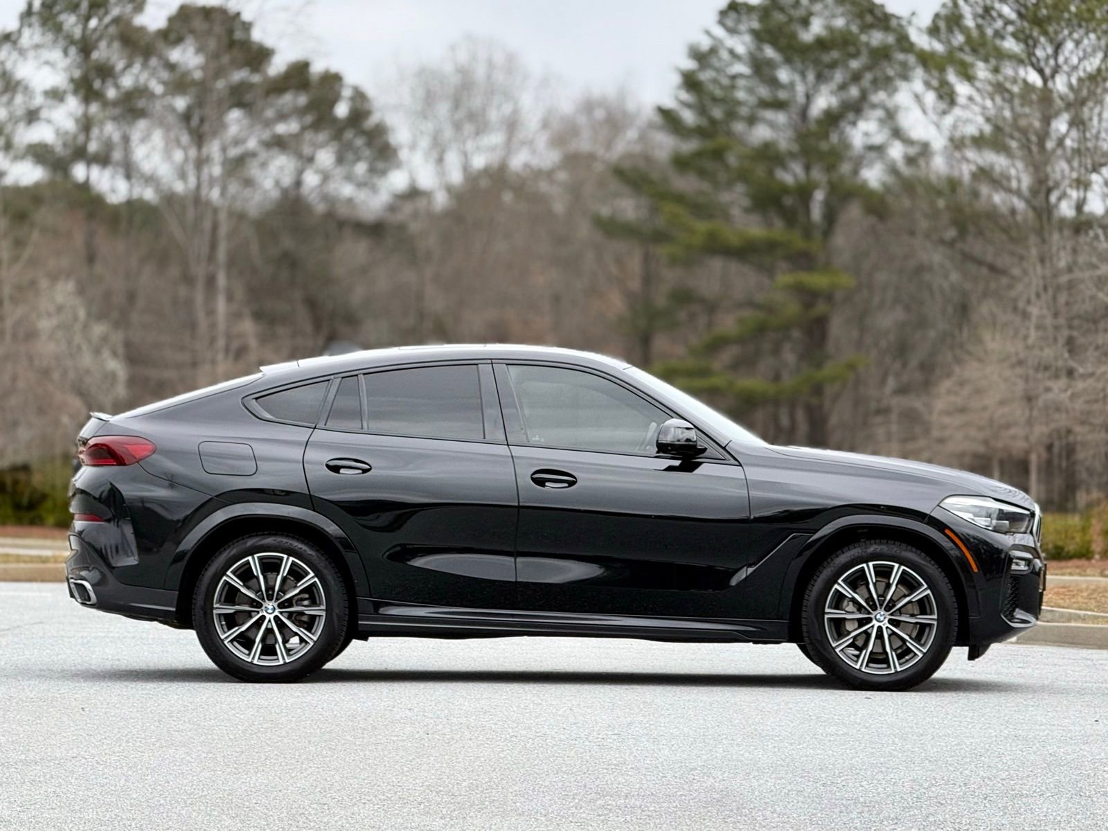 Used 2021 BMW X6 xDrive40i image 11