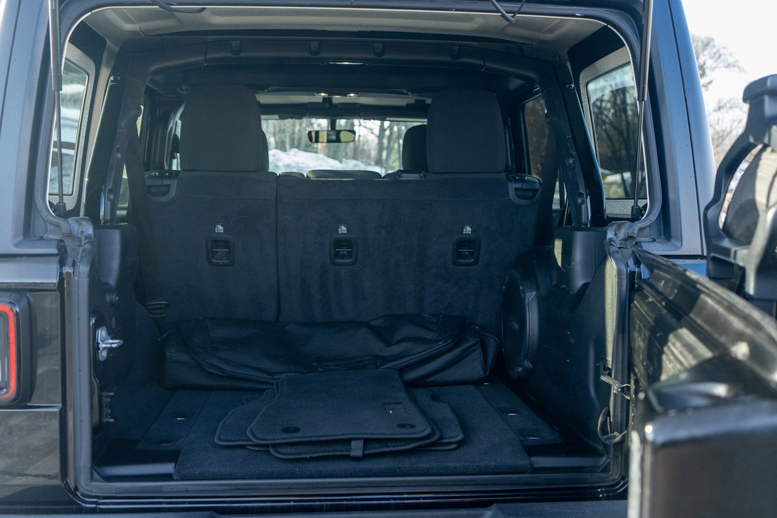 Used 2021 Jeep Wrangler Unlimited Sport image 9