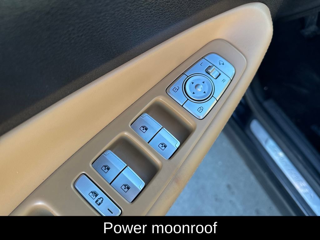 Used 2023 Hyundai Santa Fe Calligraphy w/ Cargo Package image 11