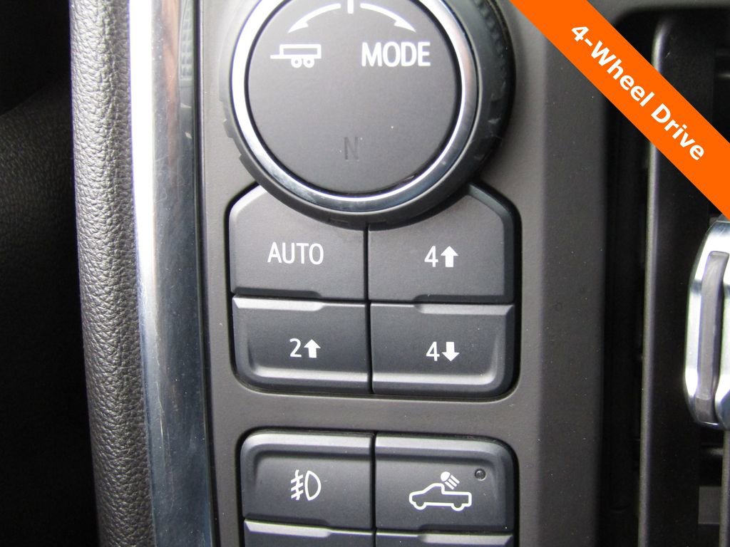 Used 2021 Chevrolet Silverado 1500 LT Trail Boss w/ Convenience Package II image 9