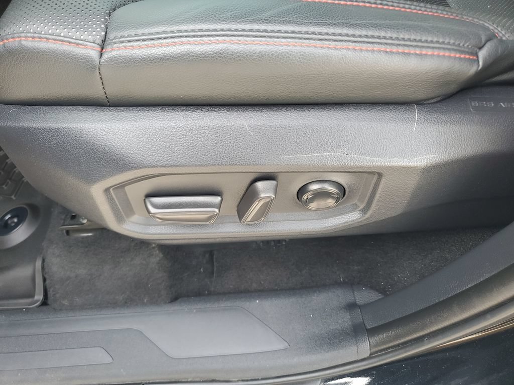 Certified 2022 Toyota Tundra TRD Pro AWD/4WD image 16