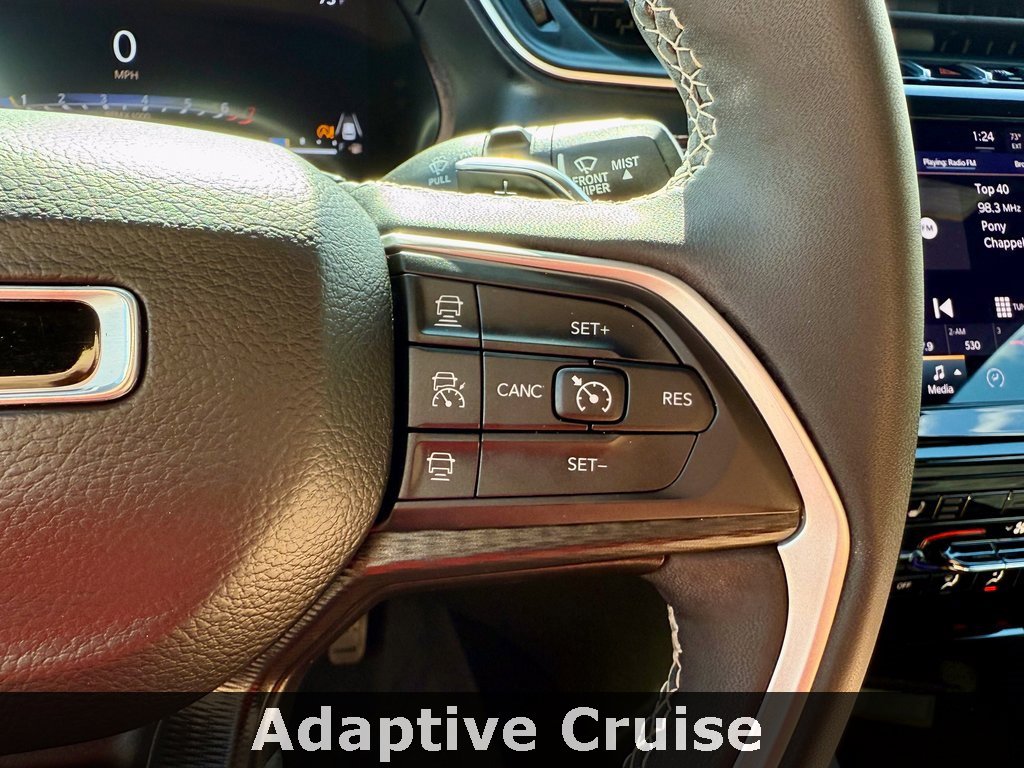 Used 2023 Jeep Grand Cherokee Altitude image 25