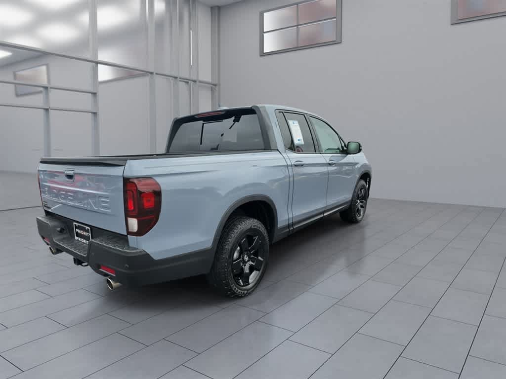 Certified 2026 Honda Ridgeline Black Edition image 11