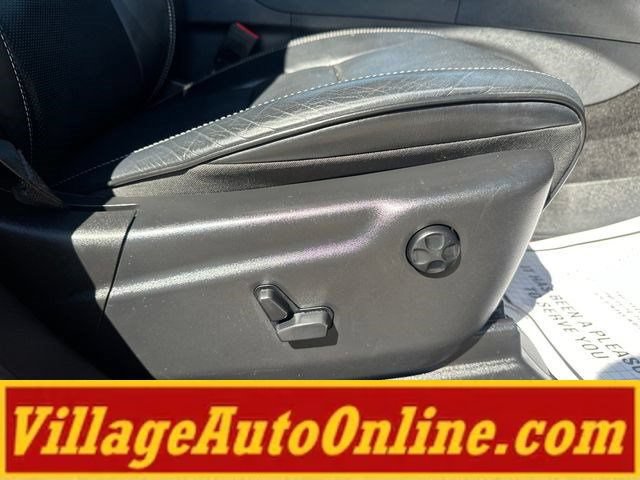 Used 2015 Jeep Grand Cherokee Overland w/ Advanced Technology Group AWD/4WD image 47