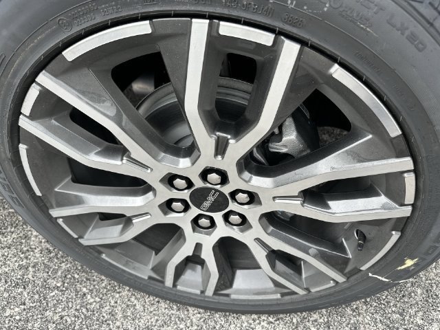 New 2027 GMC Acadia Denali Ultimate AWD/4WD image 21