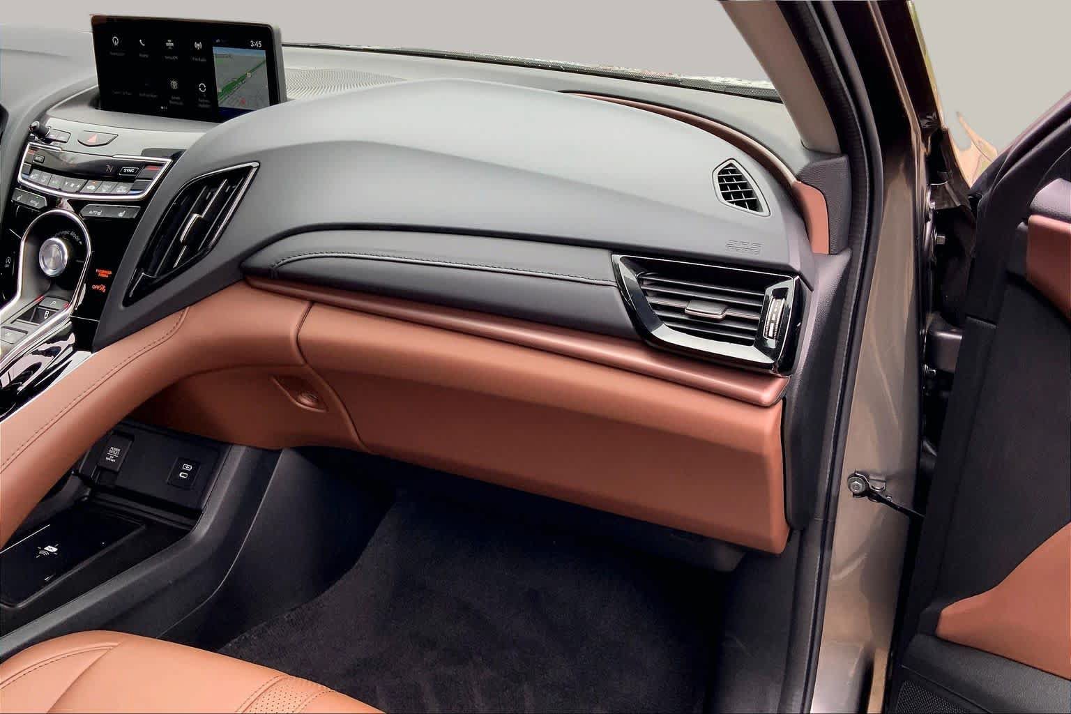Used 2024 Acura RDX SH-AWD w/ Technology Package image 18