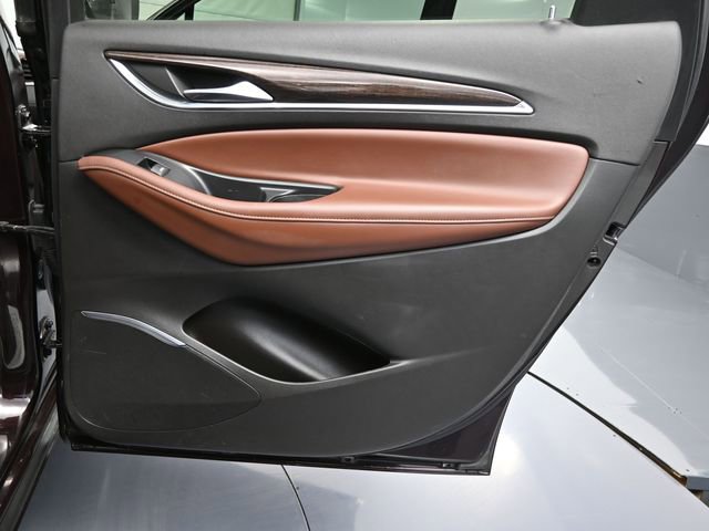 Used 2021 Buick Enclave Avenir w/ Avenir Technology Package image 47