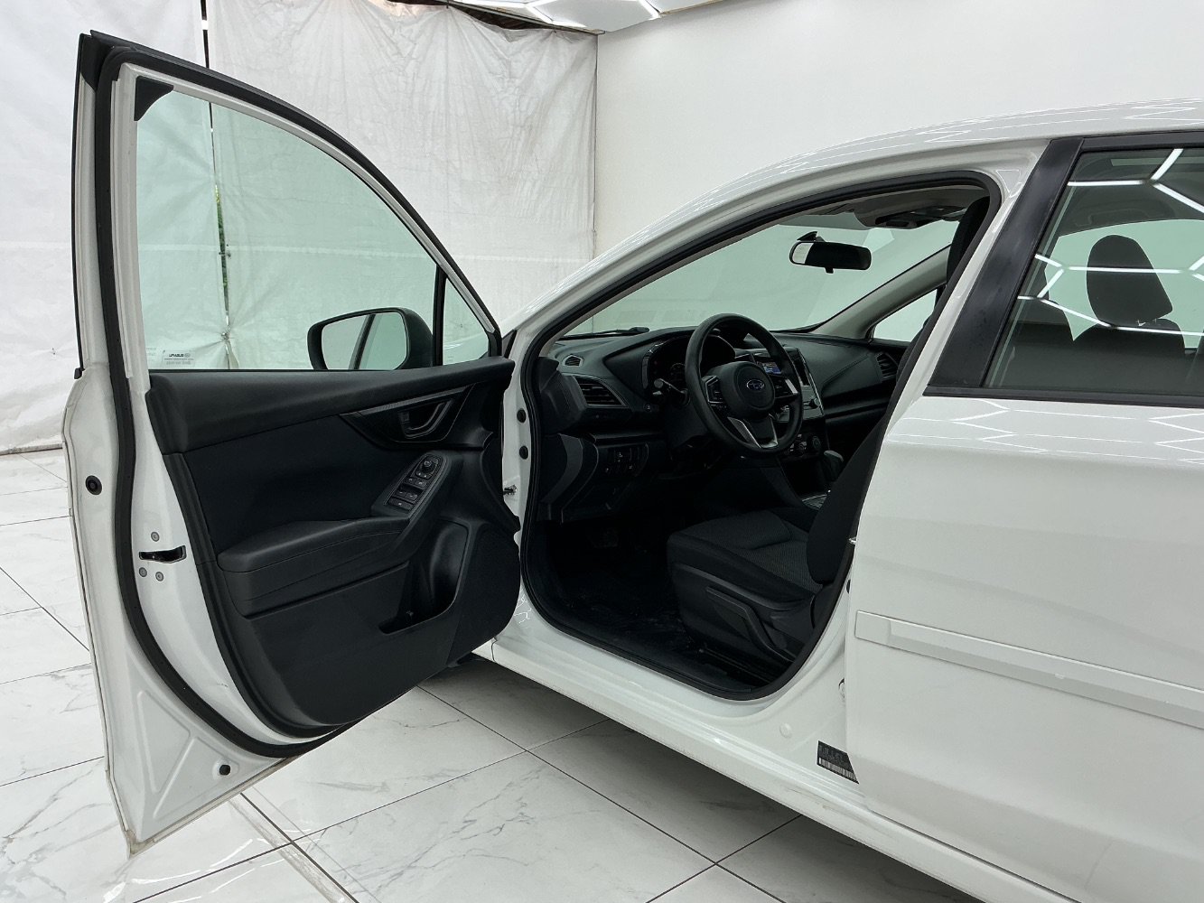 Used 2017 Subaru Impreza 2.0i AWD/4WD image 16