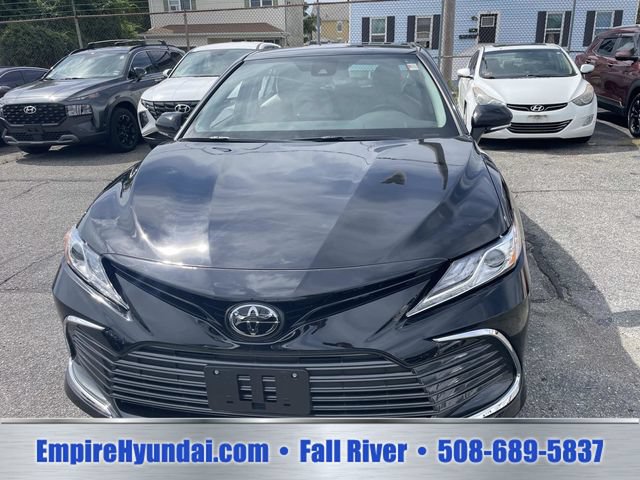 Used 2023 Toyota Camry XLE FWD image 10