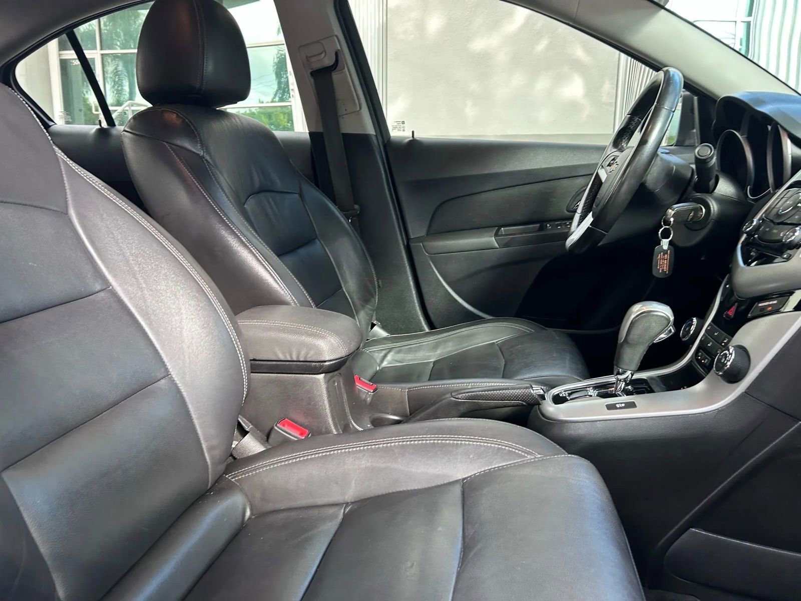 Used 2016 Chevrolet Cruze LT image 26