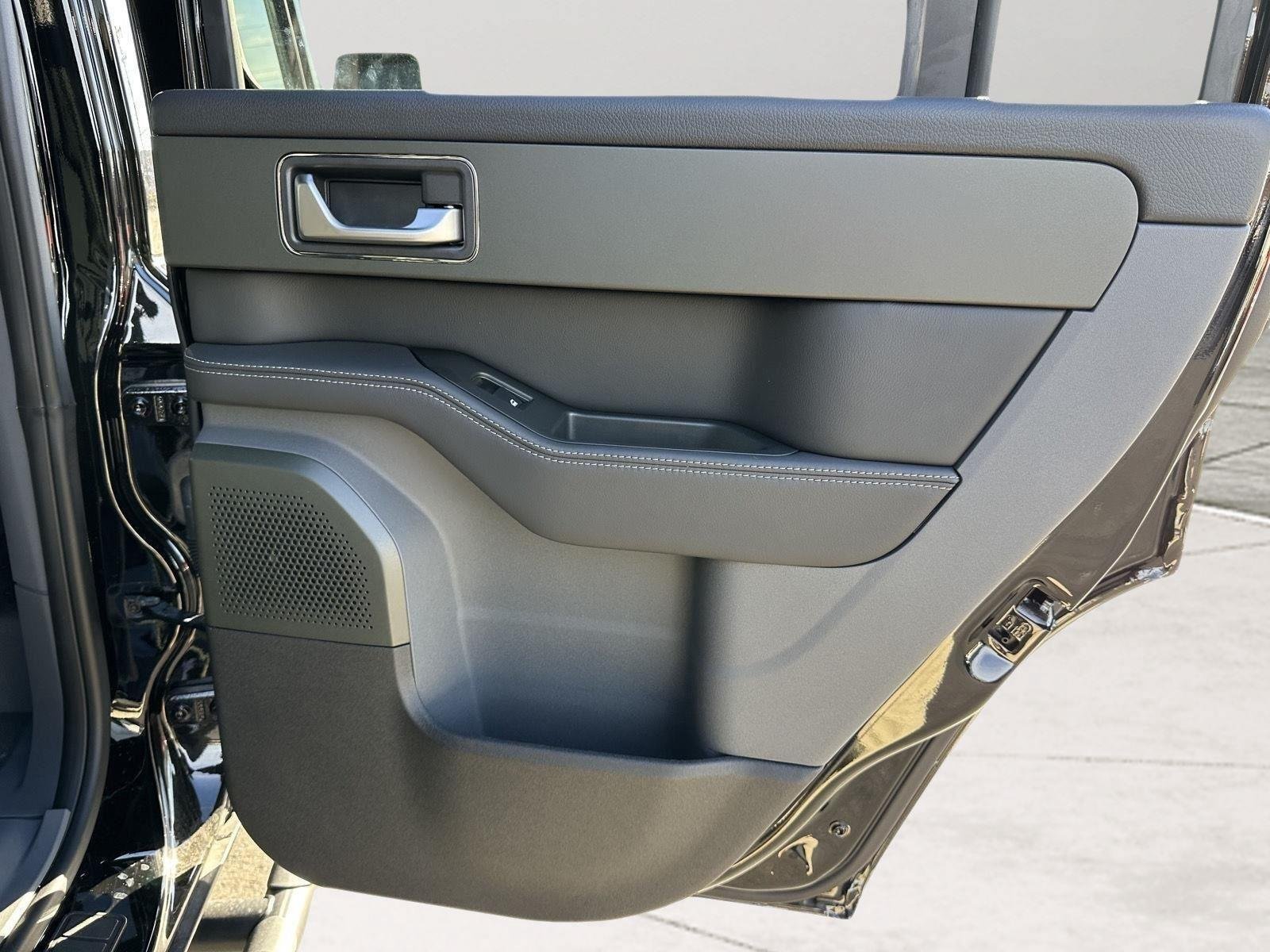 New 2025 INEOS Grenadier Station Wagon AWD/4WD image 16