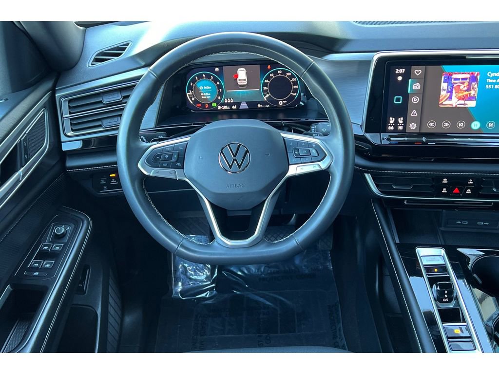 Used 2024 Volkswagen Atlas Cross Sport SE image 16