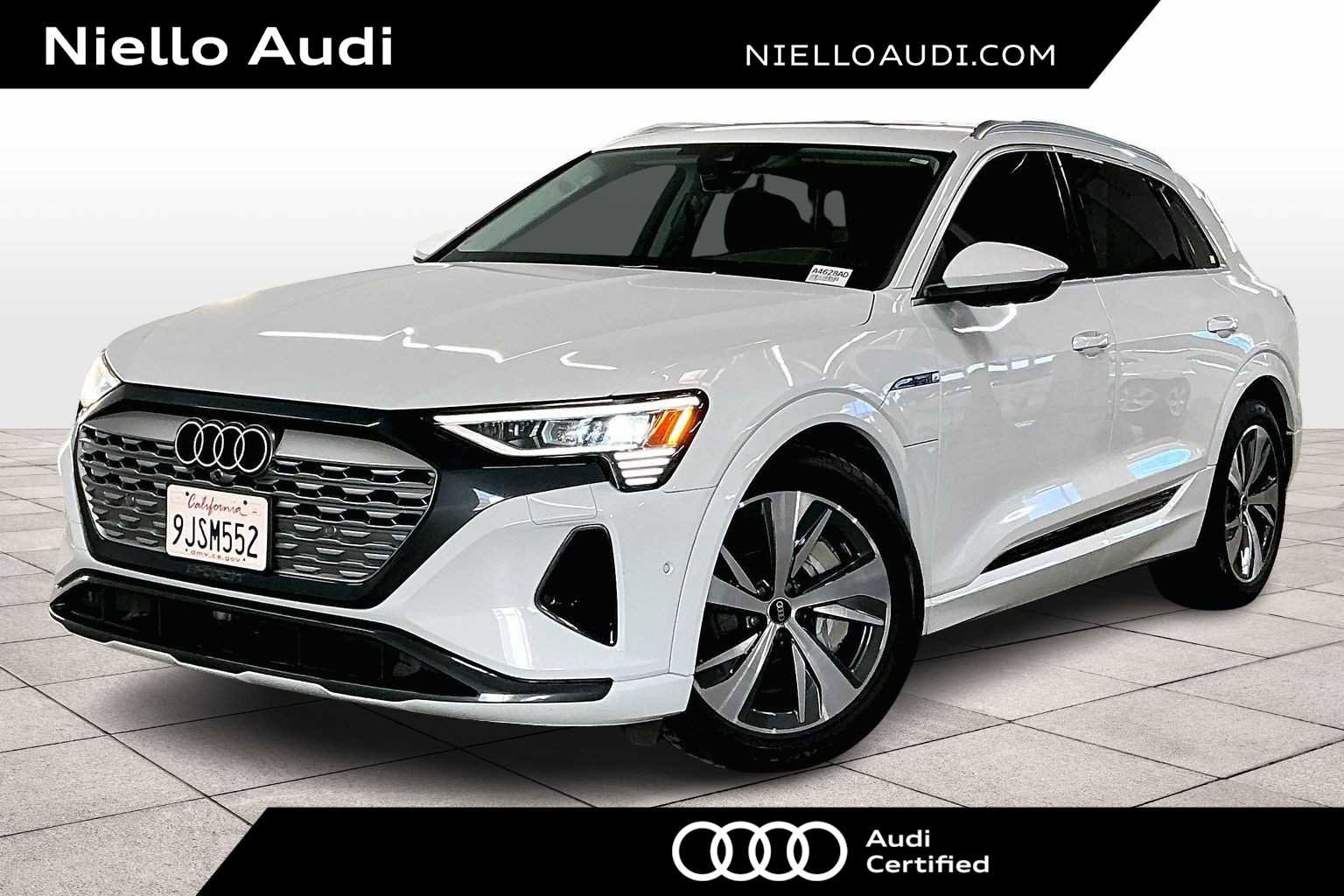 Used 2024 Audi Q8 e-tron Premium Plus w/ Premium Plus Package image 1