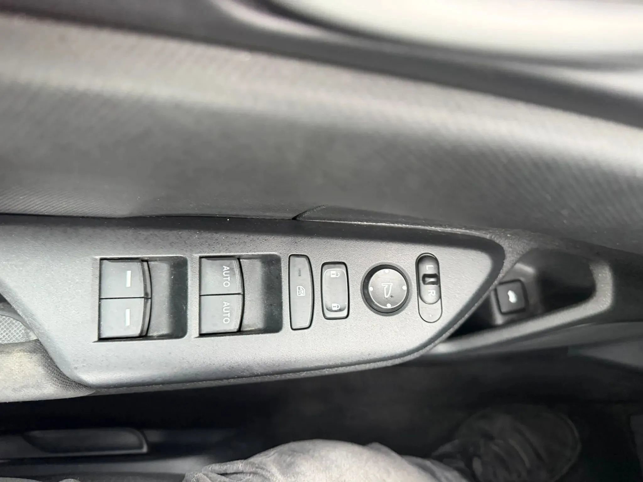 Used 2020 Honda Civic LX image 29