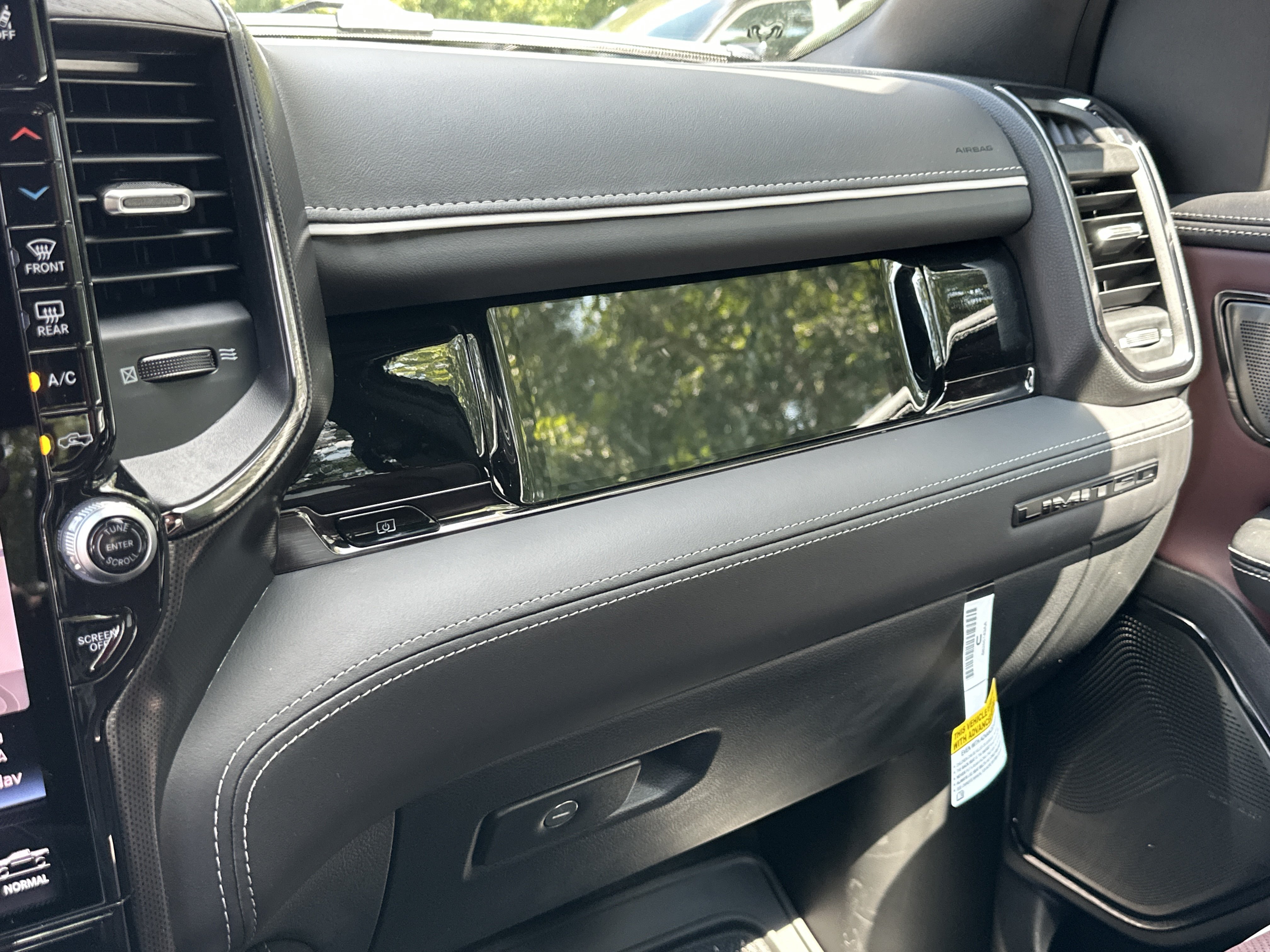 New 2027 RAM 1500 Limited AWD/4WD image 6