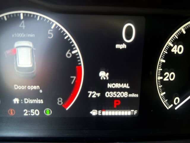 Used 2024 Honda Pilot Touring image 13