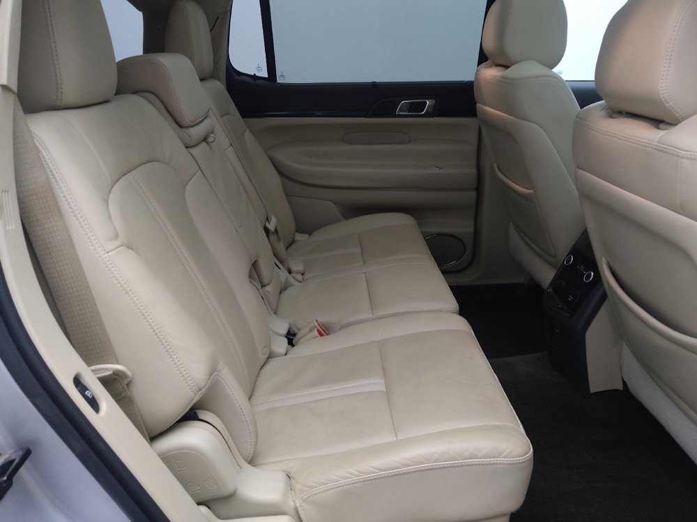 Used 2018 Lincoln MKT AWD w/ Technology Package image 19