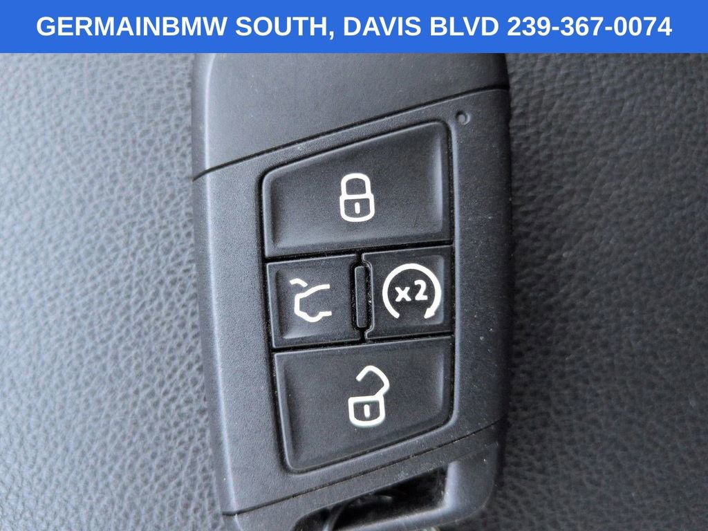 Used 2021 Volkswagen Atlas Cross Sport SEL Premium R-Line image 31