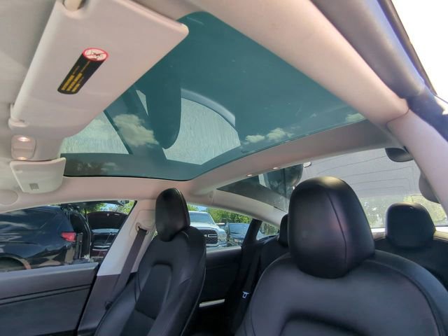 Used 2020 Tesla Model 3 Long Range AWD/4WD image 22