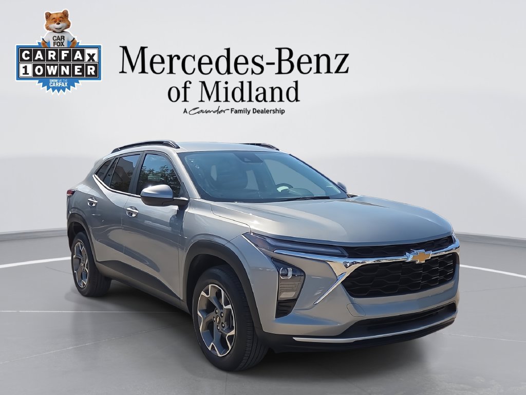 Used 2025 Chevrolet Trax LT w/ LT Convenience Package