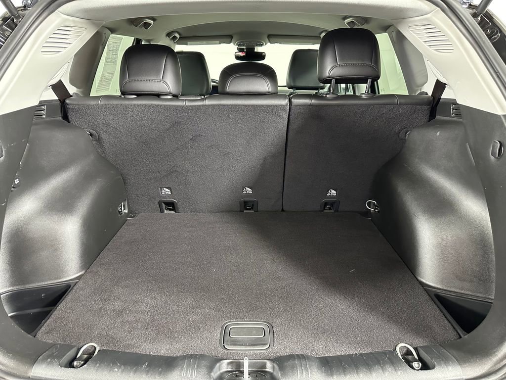 Used 2022 Jeep Compass Limited image 27