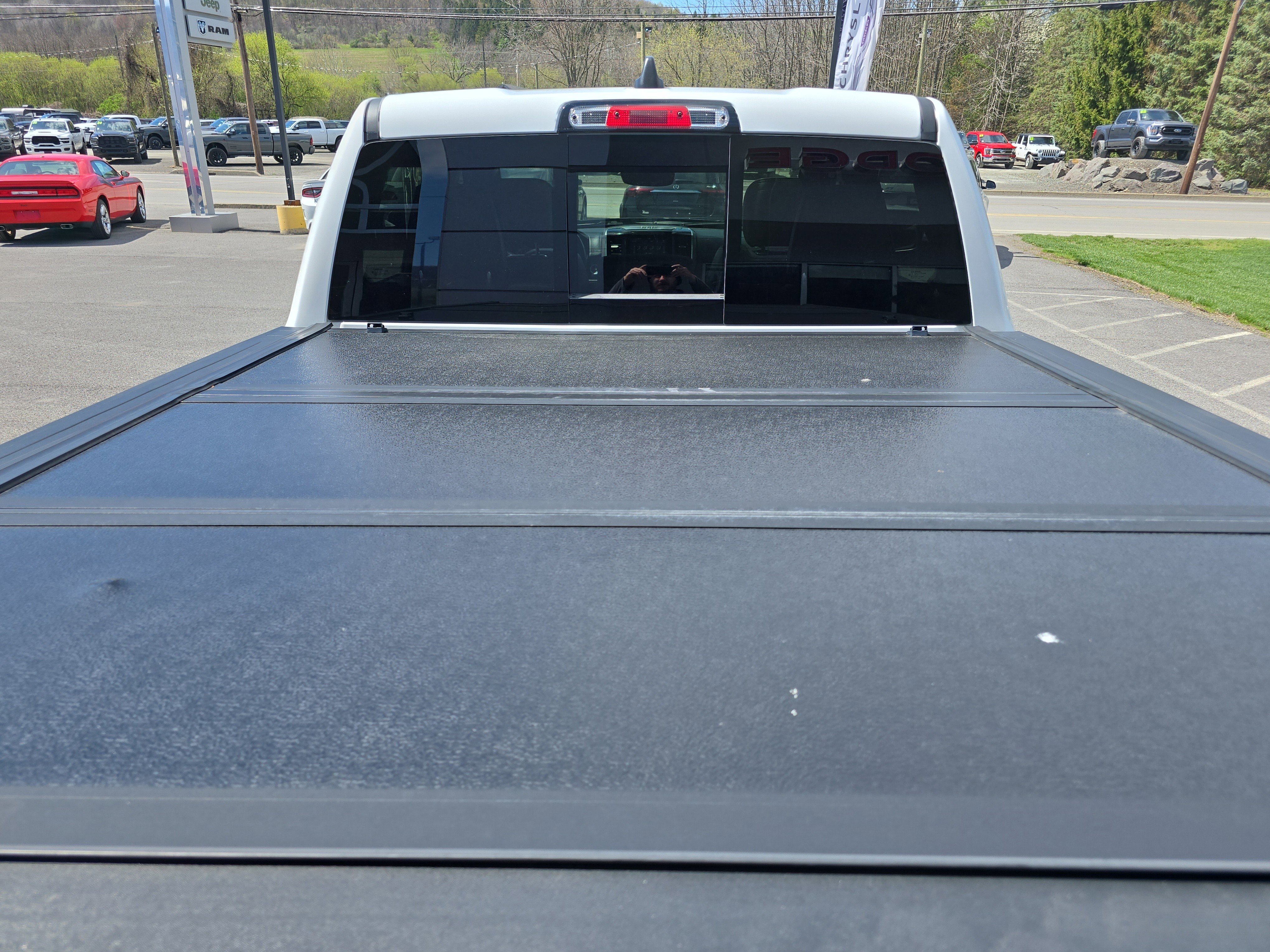 Used 2021 RAM 1500 Laramie AWD/4WD image 5