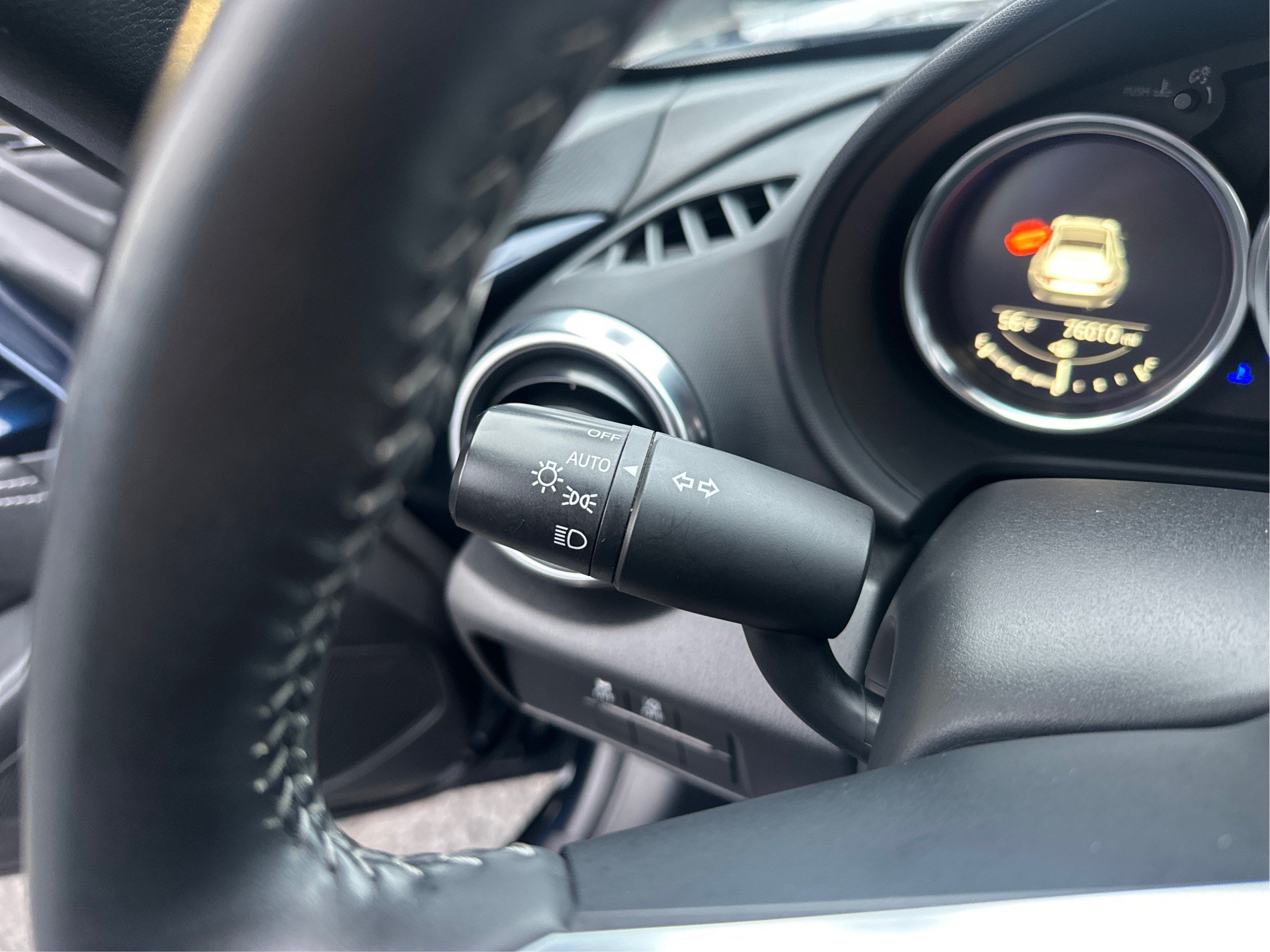 Used 2021 MAZDA MX-5 Miata RF Grand Touring RWD image 18