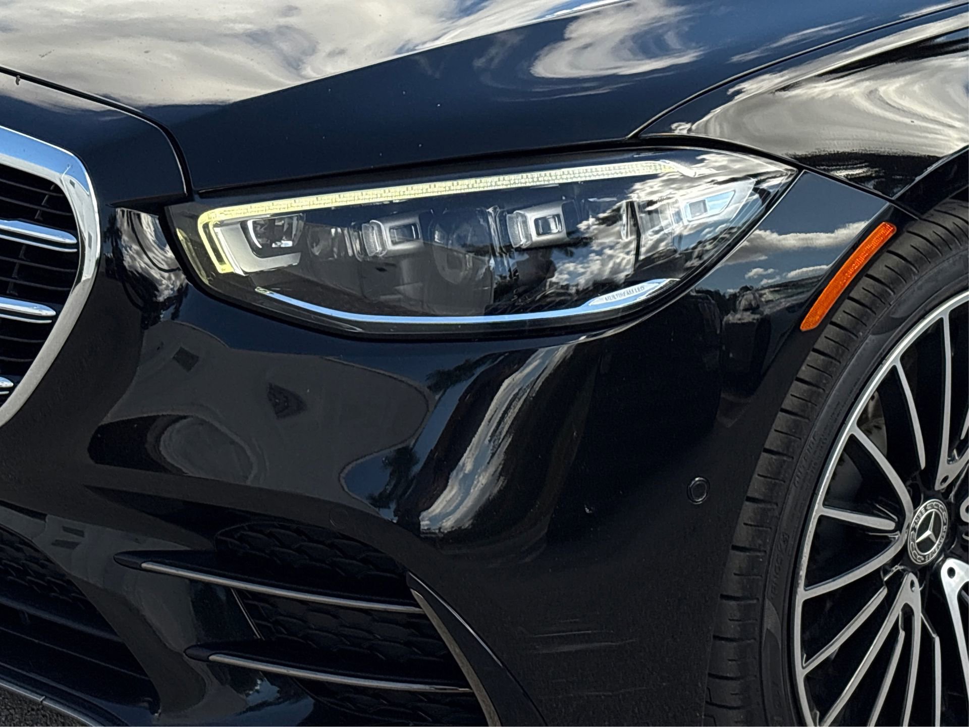 Used 2023 Mercedes-Benz S 580 S 580 image 13