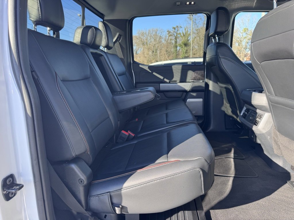 Used 2024 Ford F250 Lariat image 31