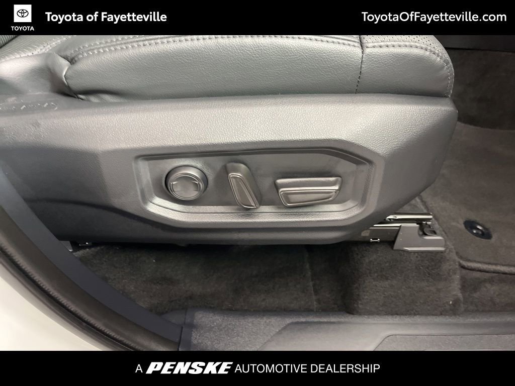 Certified 2025 Toyota Tundra Limited w/ Power Package AWD/4WD image 8