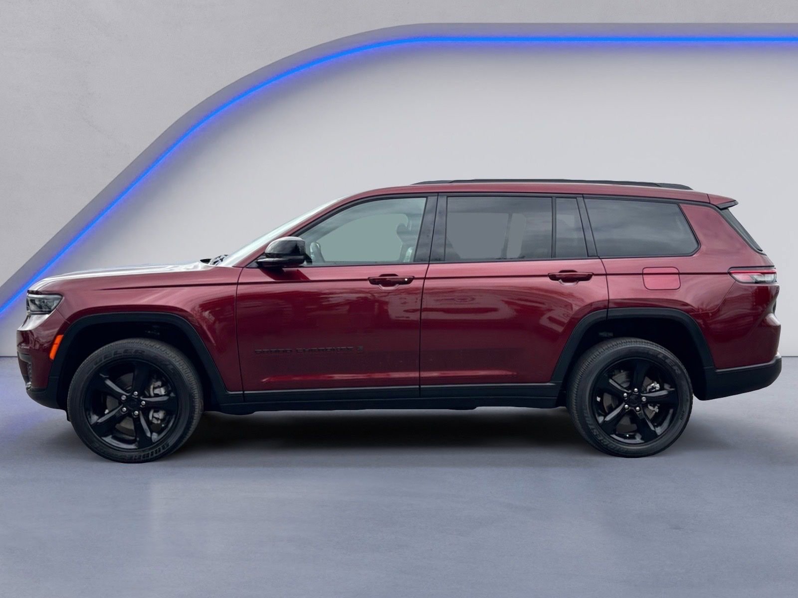 Used 2025 Jeep Grand Cherokee L Altitude AWD/4WD image 12