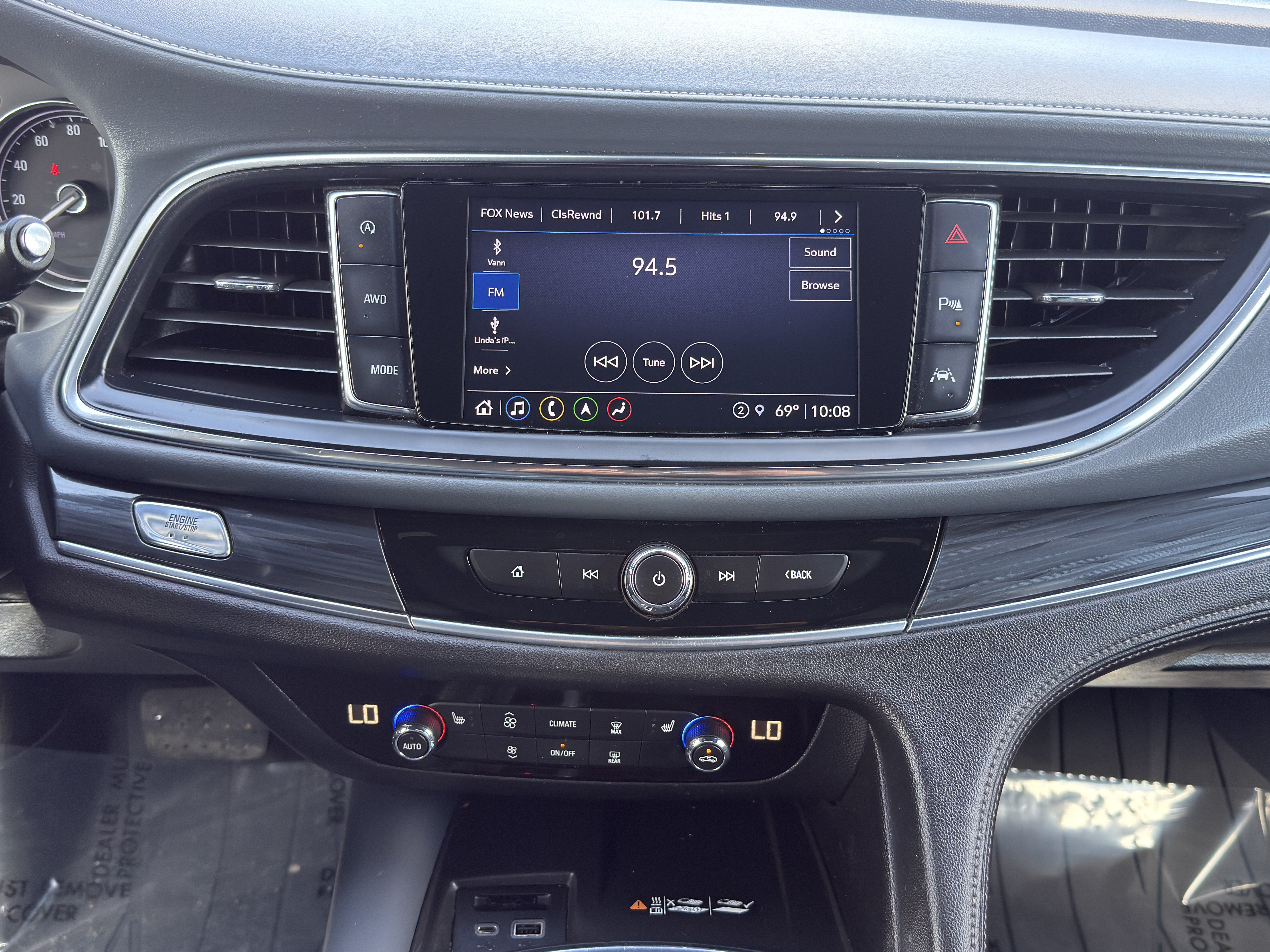 Certified 2023 Buick Enclave Essence w/ Experience Buick Package AWD/4WD image 35