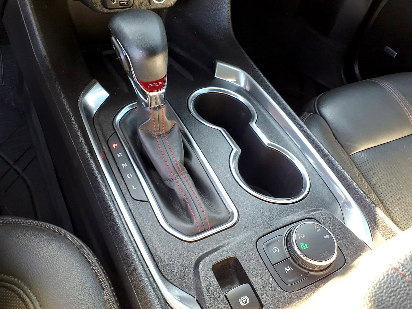 Certified 2023 Chevrolet Traverse RS w/ LPO, Floor Liner Package image 17