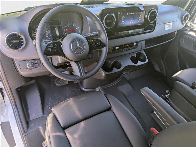 New 2025 Mercedes-Benz Sprinter 2500 image 3