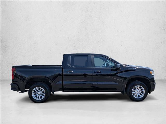 Used 2022 Chevrolet Silverado 1500 RST RWD image 4