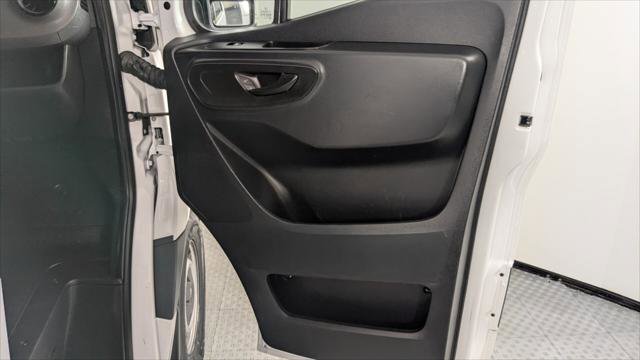 Used 2022 Mercedes-Benz Sprinter 1500 image 14