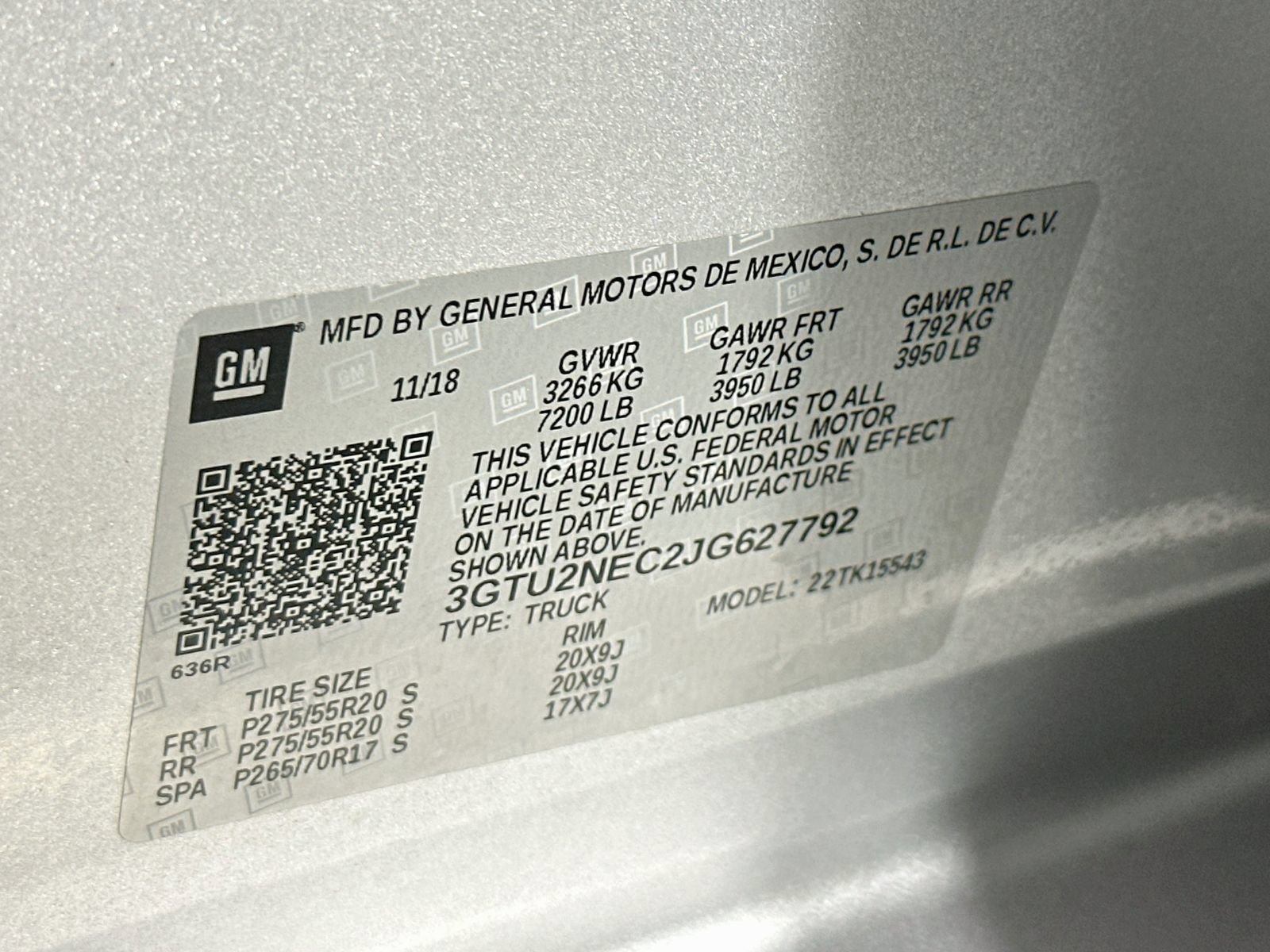 Used 2018 GMC Sierra 1500 SLT AWD/4WD image 32