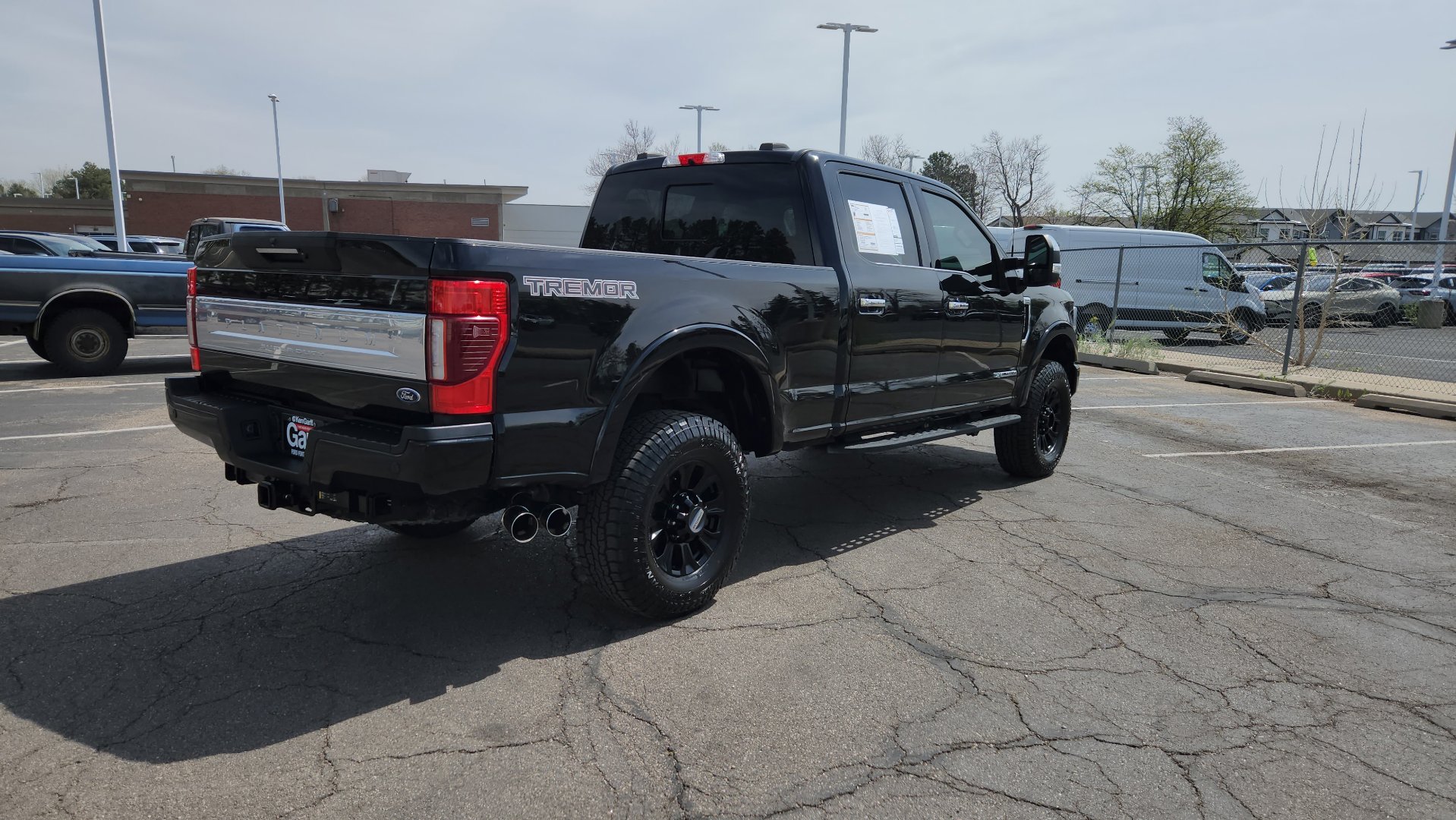 Used 2022 Ford F250 Platinum w/ Tremor Off-Road Package image 13