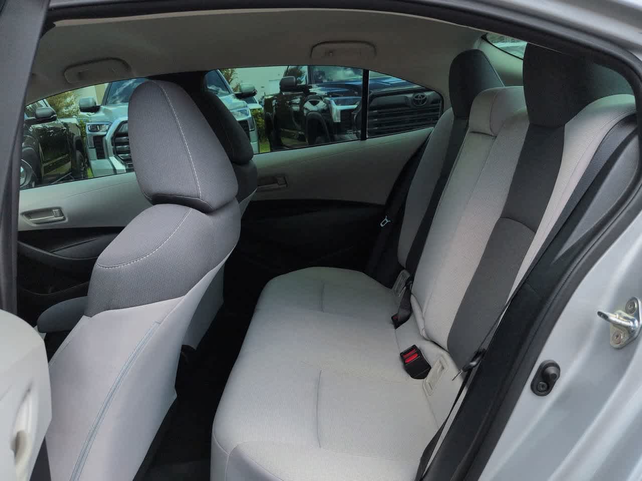 Certified 2022 Toyota Corolla LE FWD image 13